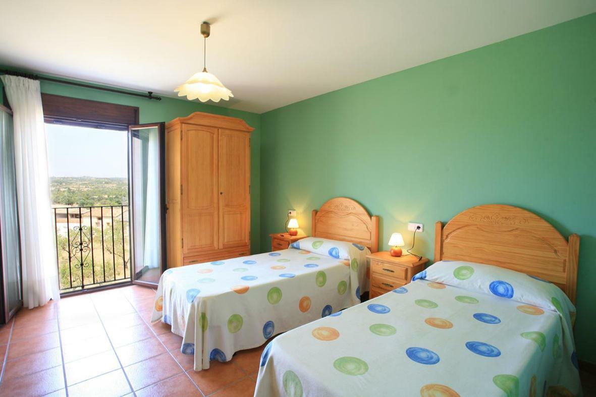 Hostal La Premsa Arnes Exterior foto
